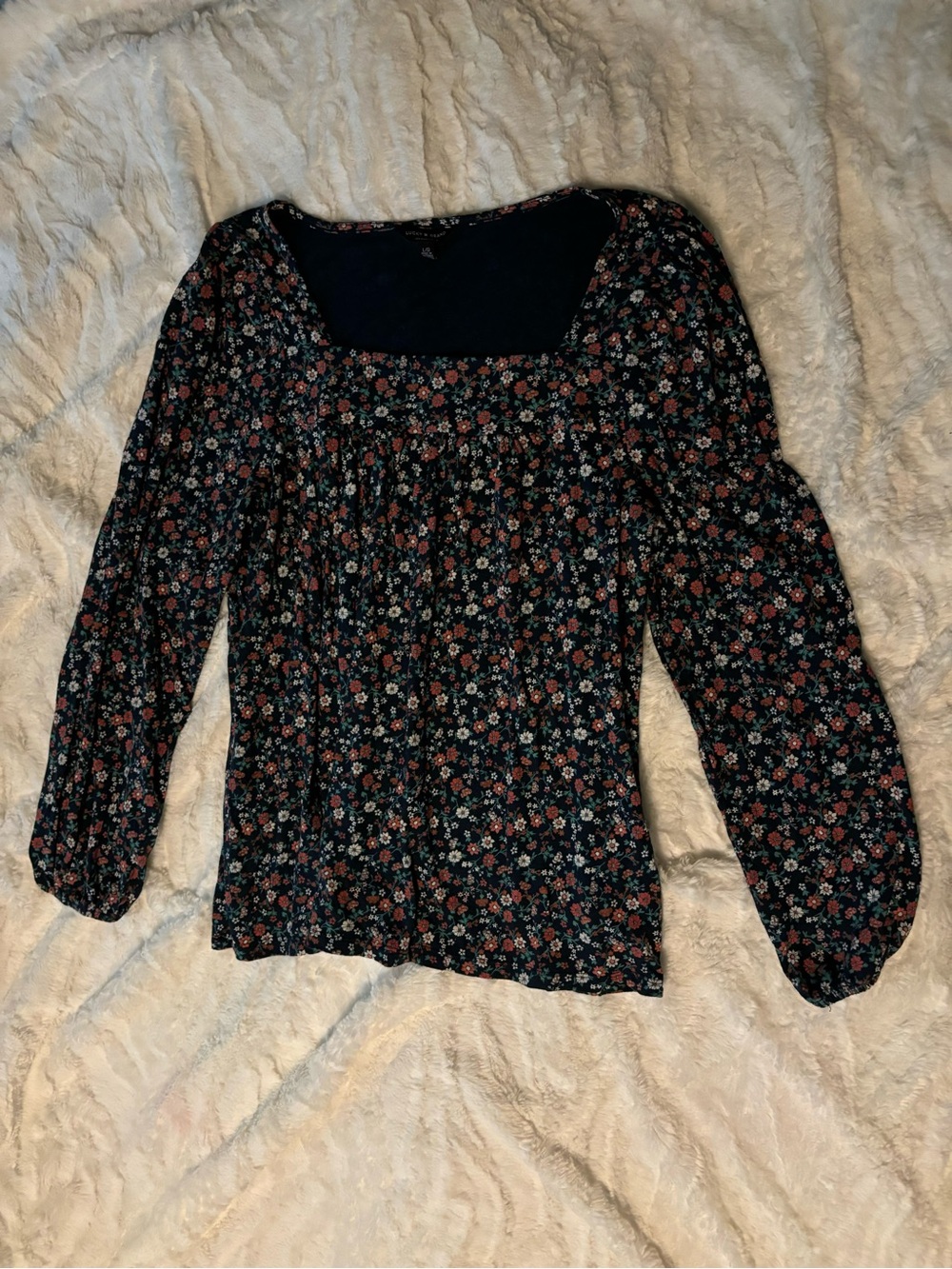 Lucky Brand square neck peasant top in dark floral print Size Large